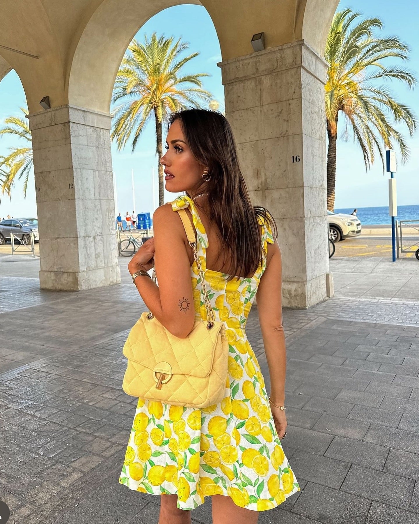 Gigi | Gele Dames Jurk Met Bloemen