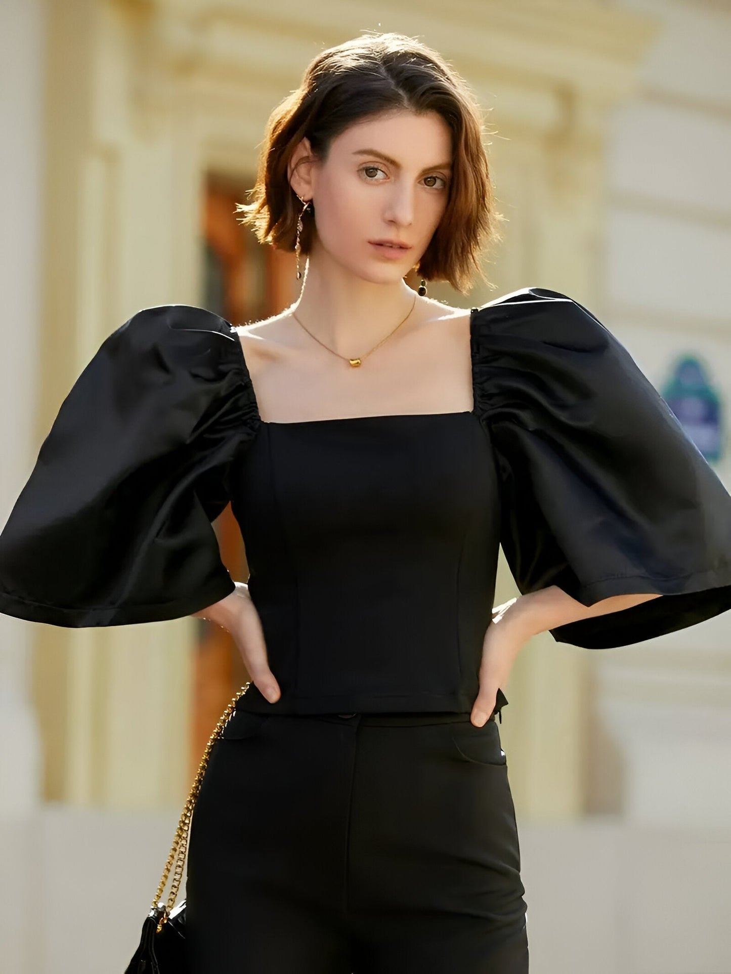 Bobby | Blouse Met Vierkante Hals En Pofmouwen