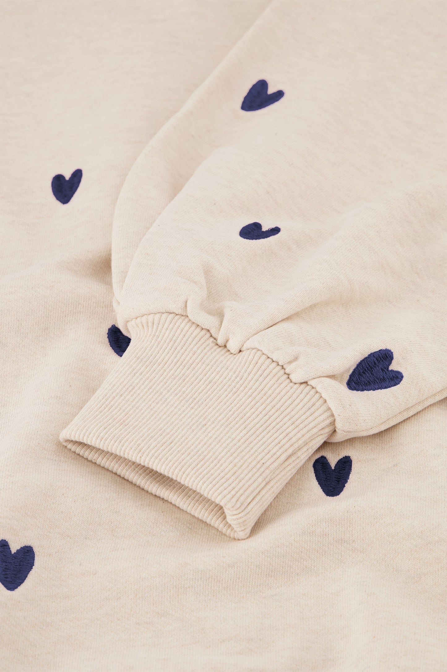 Anastasia | Trui Met Hartjes Patroon