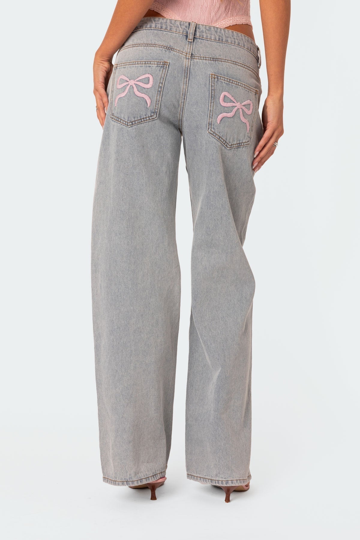 Florine | Oversized Jeans Met Strikjes Op Achterzak