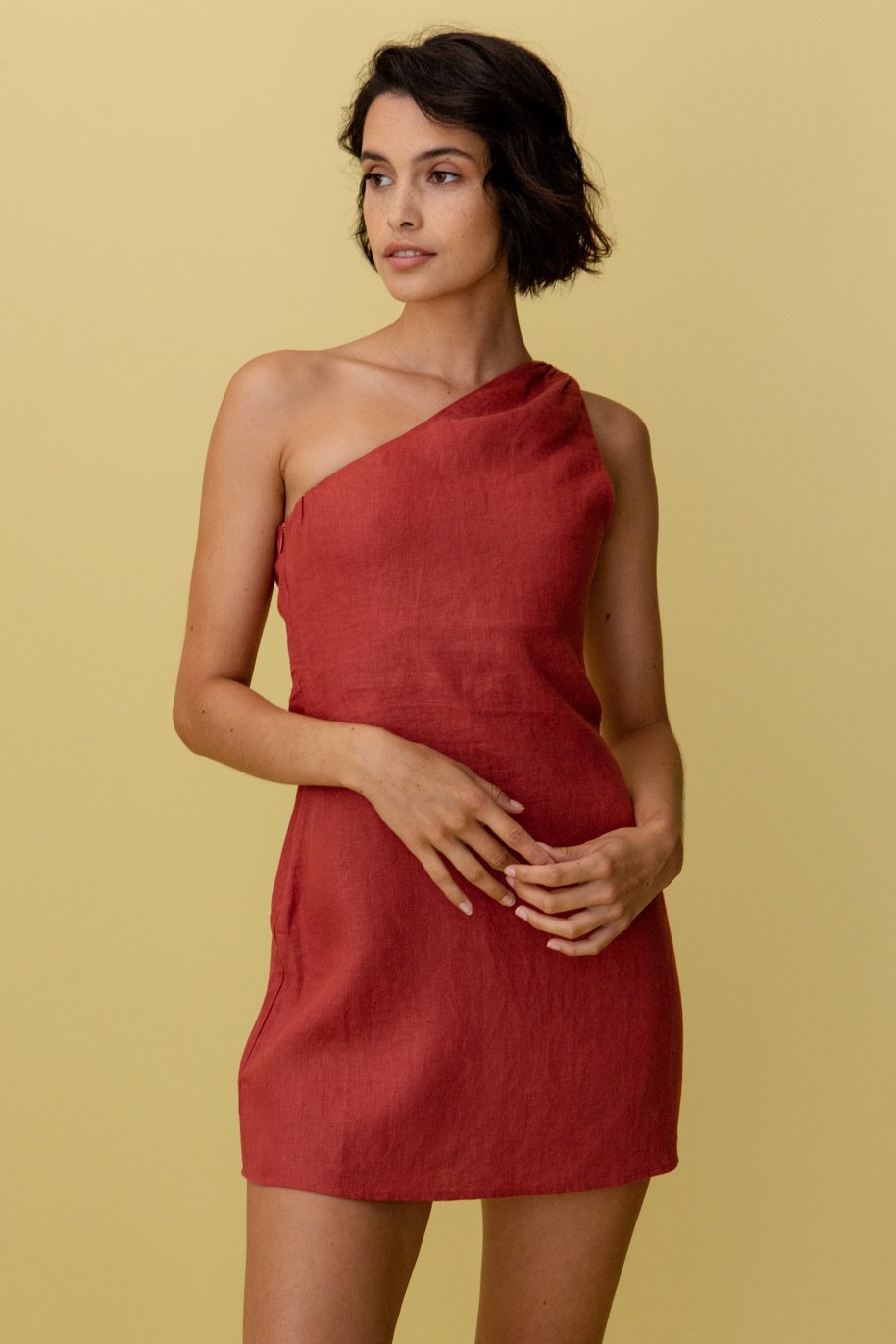 Naomi | Dames Mini Jurk One-Shoulder