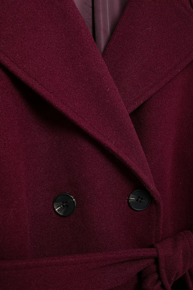 Jasmine | Elegante Burgundy Trenchcoat