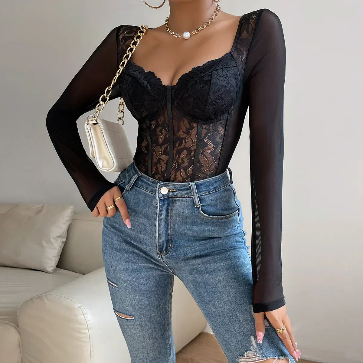 Whitney | Verleidelijke Kant-en-Mesh Body Met Lange Mouwen