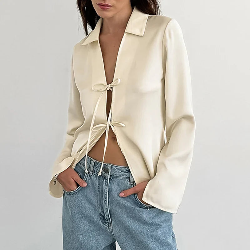 Annebel | Stijlvolle Satijnen Blouse