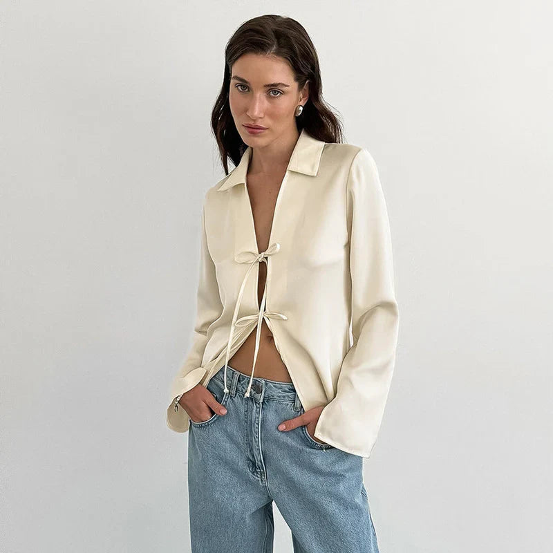 Annebel | Stijlvolle Satijnen Blouse