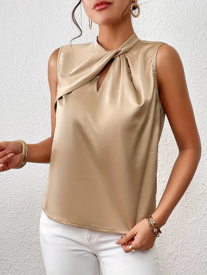 Quinty | Satijnen Mouwloze Blouse Met Gedraaide Hals