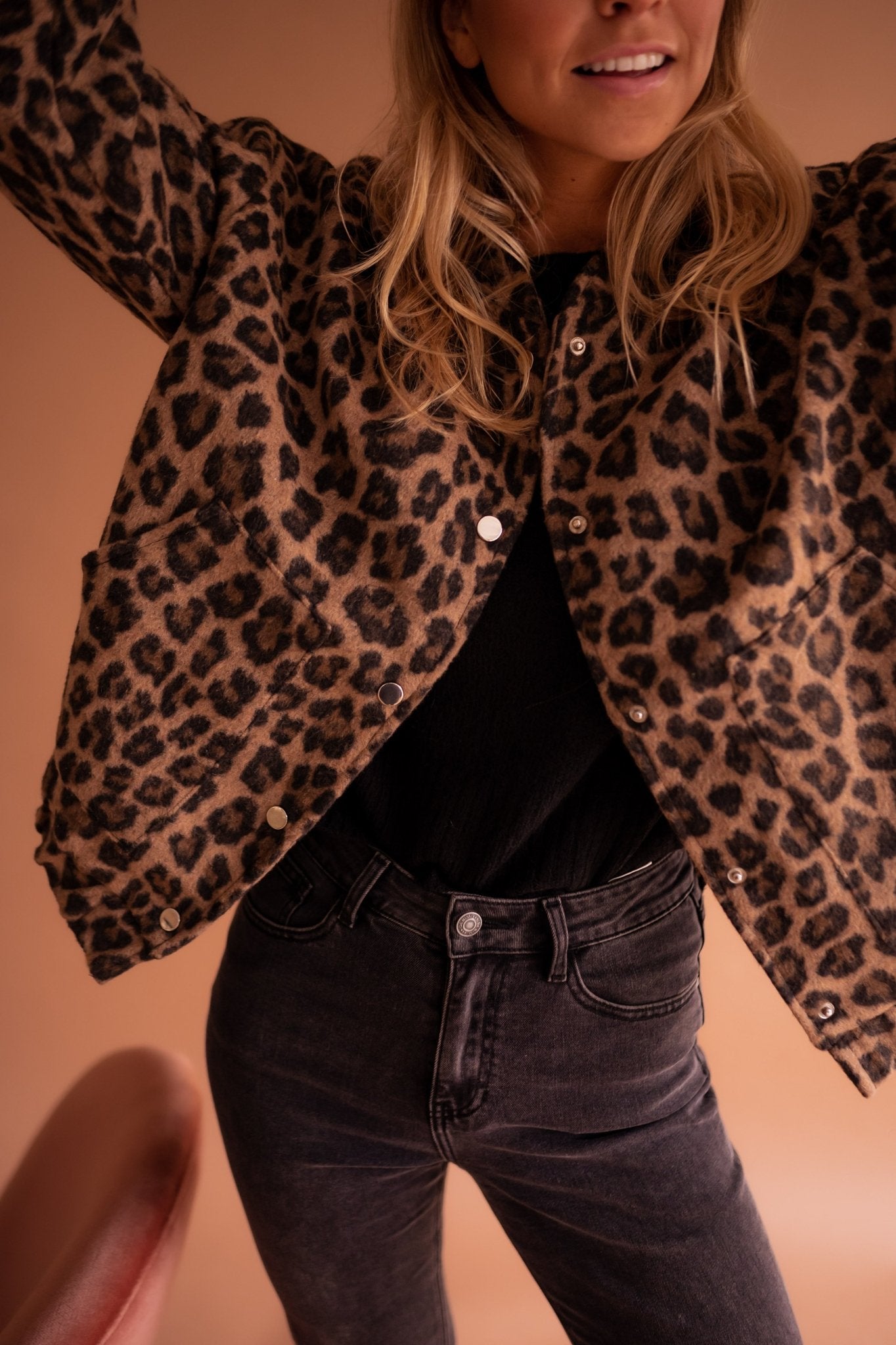 Élodie | Bomberjack Met Luipaard Print