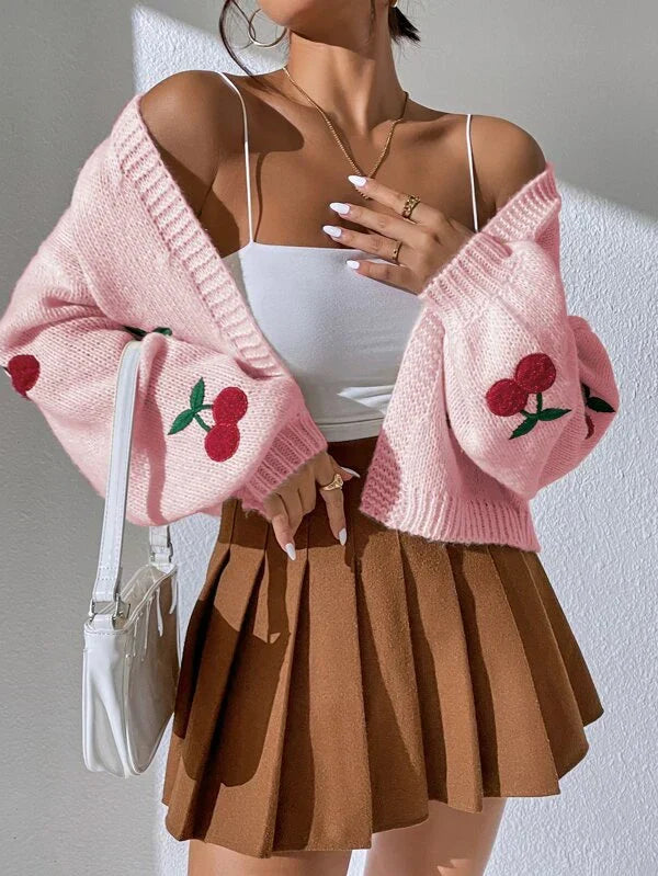 Cherry | Dames Gebreid  Vest Met Kers Borduursel
