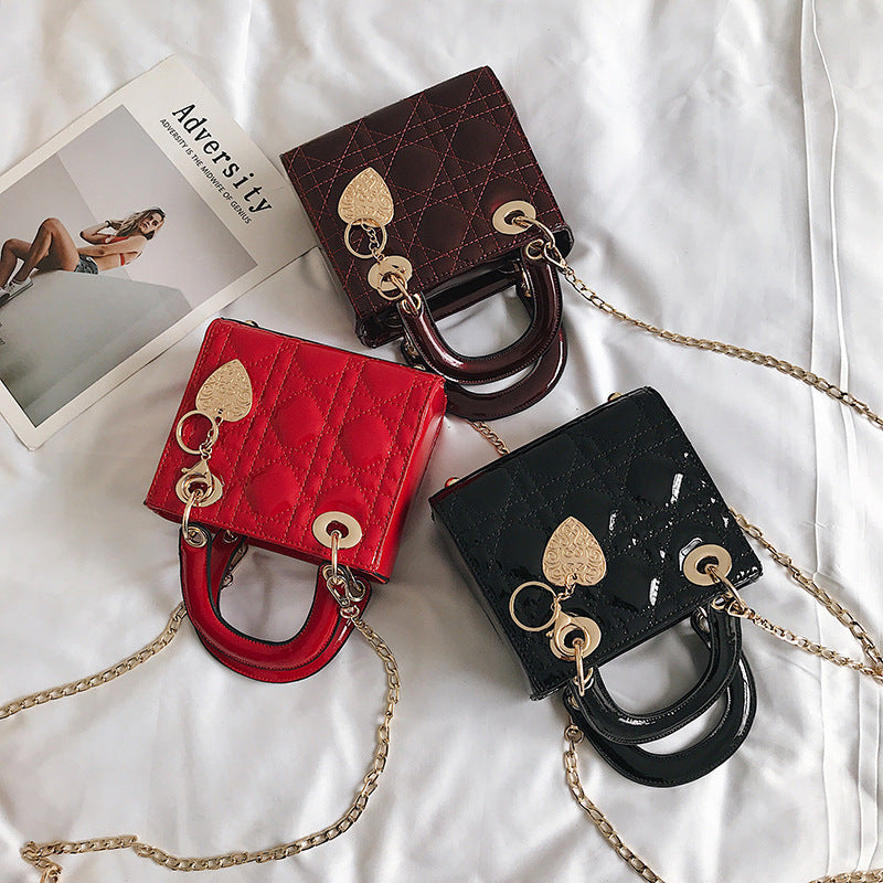 Tatum | Kleine Laktas Met Goude Details