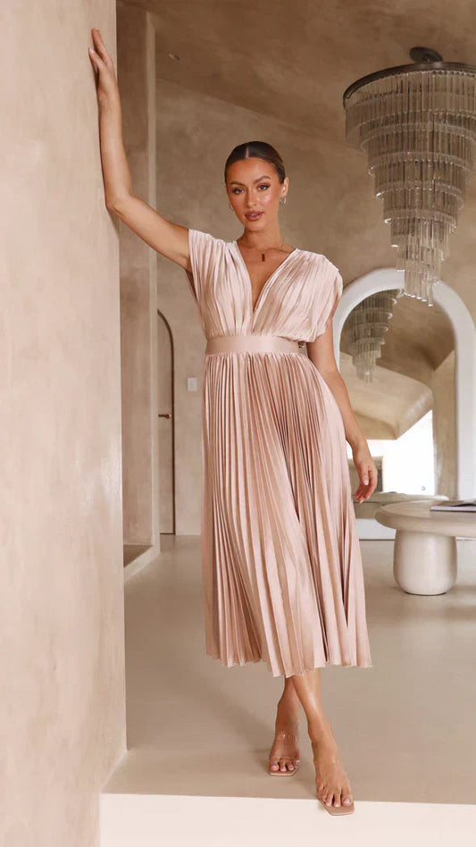 Noor | Elegante Plissé Midi Jurk met Open Rug