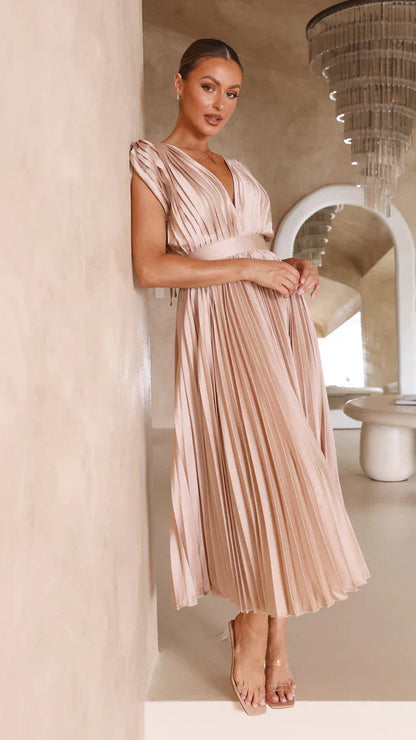 Noor | Elegante Plissé Midi Jurk met Open Rug