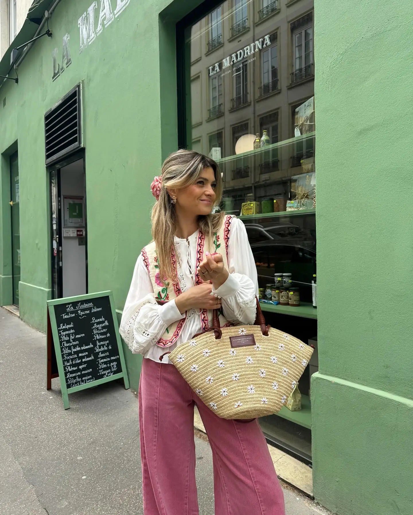 Dorine | Gilet Met Bloemen